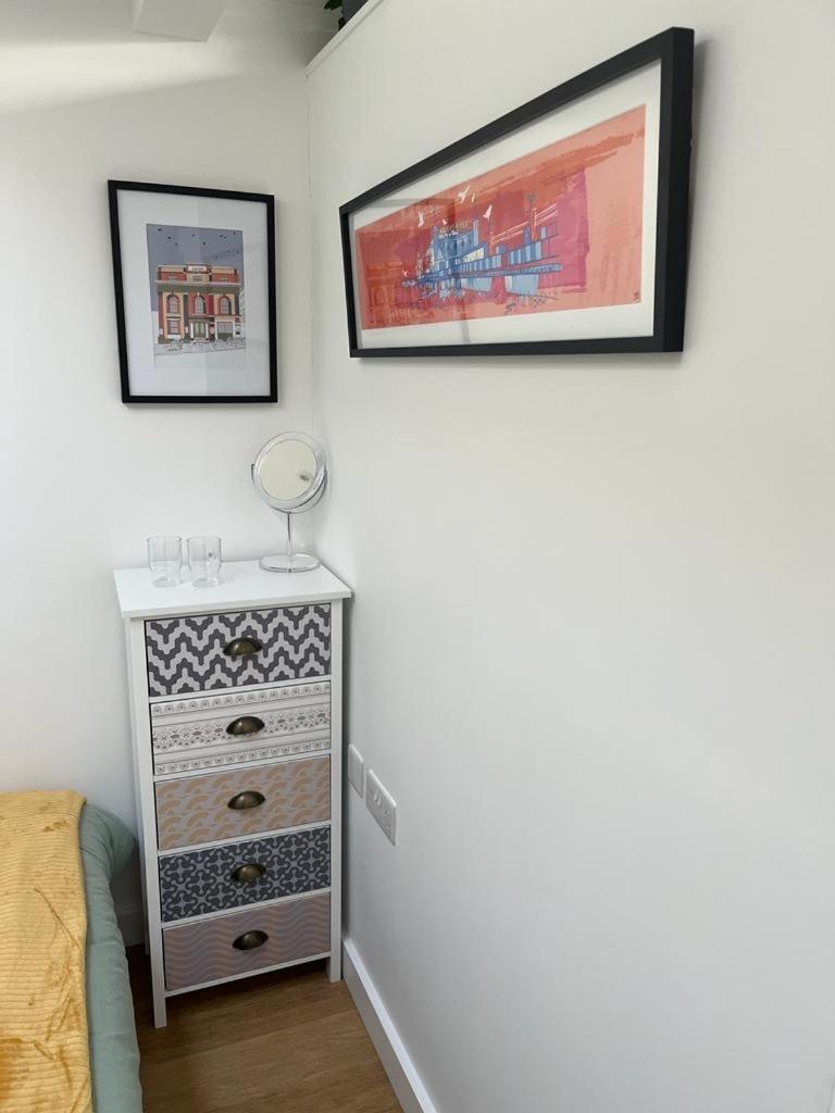 Central Ensuite Guest Unit With Ac And Free On-Street Parking Брайтонн Экстерьер фото